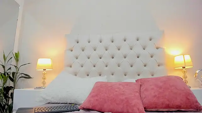 Ari_kiss