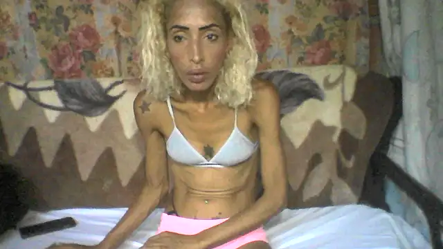 Catrina_love - I want to be yours starting today.