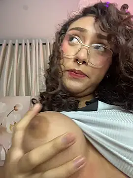 Juliana_Rey_ - WELCOME ST+ SHOW BODY NAKED FIRST TIME
