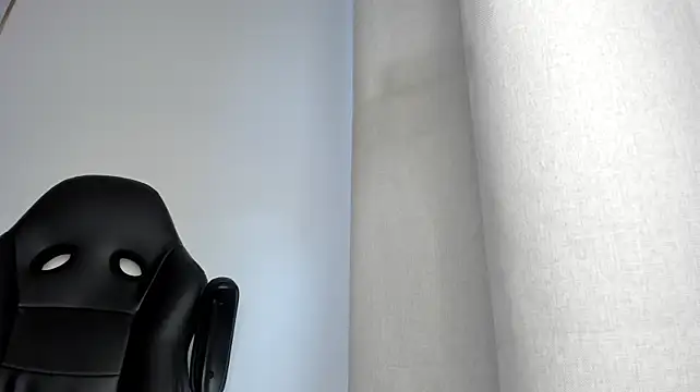 _Molly_rosse_ - OIL IN MY ASS