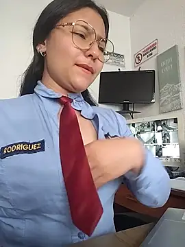 Queen_linda1 - 🫦OFFPantieAndFuckMyFingers🤭