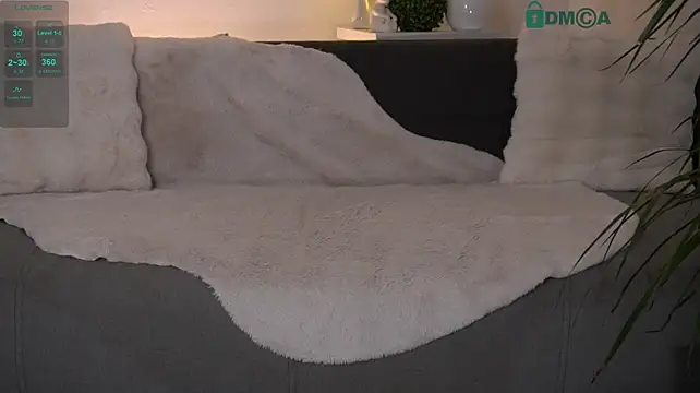 Stacy_Was_Here - make ass red