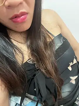 -Lyly_69 - Show zoom 30p