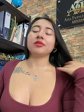 _Sarah-Office1 - Time squirt OMG:dancing: