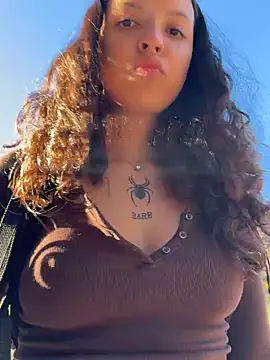 Rossilaari - Show boobs