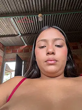 Baby_morena12 - Big squirt in my virgin pussy