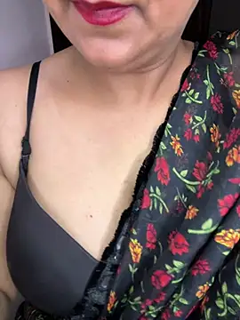 Notty-HotyBhabhi - pussy fingring in publice