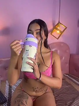 Lynda_Bonnie - Hey sexy 🫦