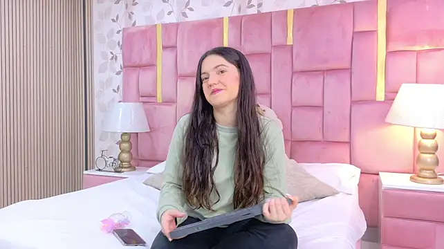 ArianaFranco - Show ass and spank 🍑🔥