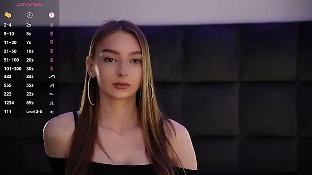 GoldieHarrington - Ass show