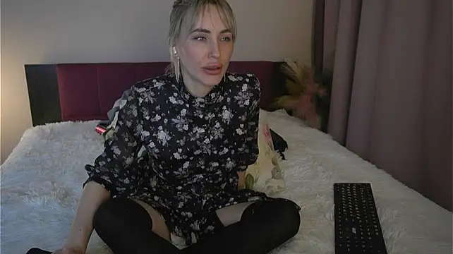 Fairy_of_Fuck - pussyfuck+squirt at goal