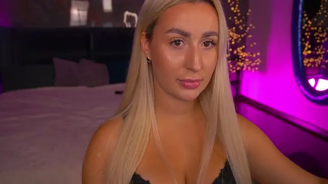 LiaBrazzerr - Naked