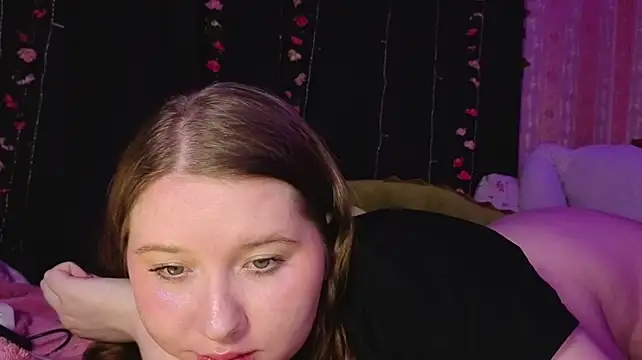 Selena_Muse - flash naked boobies