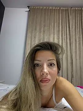 SoniaDeviis - fingers inside of pussy-creamy lick