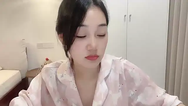 Cloud8822 - 秋天都做不到让所有树结果 人又何必 非要一个结果呢