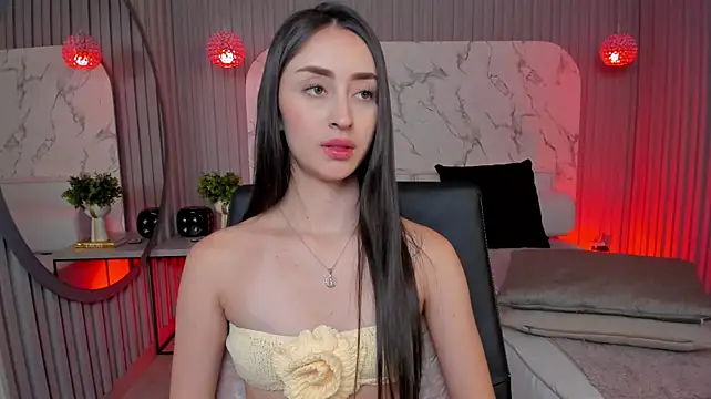 Ashleylincolnn - slow blowjob and eye contact