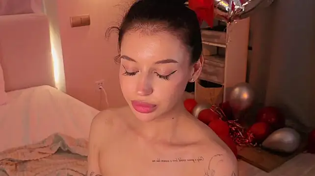 Regina_Amour - suck lick finger 👅