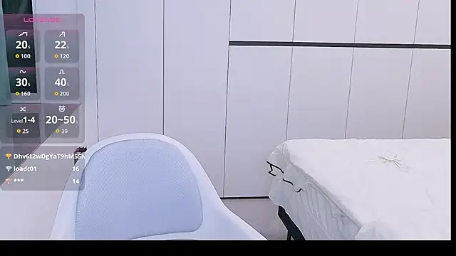 MOLi-ooo - 完成目标 M腿+小粉控制2min