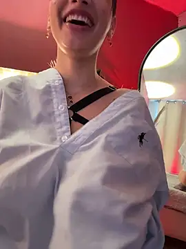 Evangelineroos - Jump tits on the balcóny