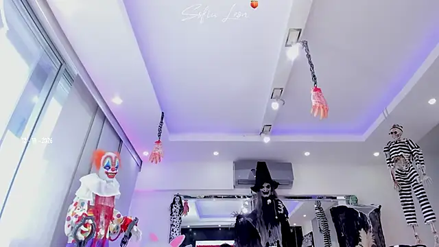 Sofiasexhot - riding your cock with a twerk