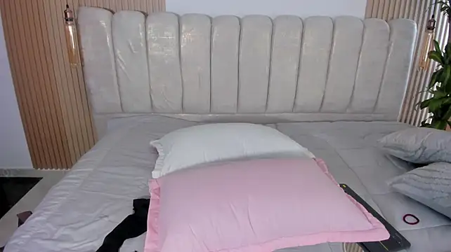 Ninadoll_sweet - Doggy + dildo