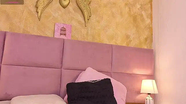 Tiana_Sanchez - play dildo doggy style