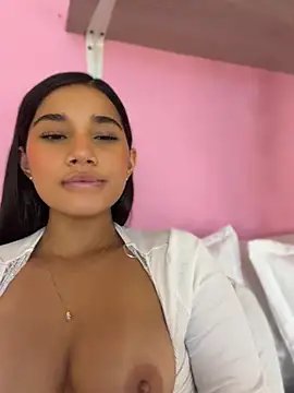 AlessiaVallmont - Doggystyle buttspread clit play