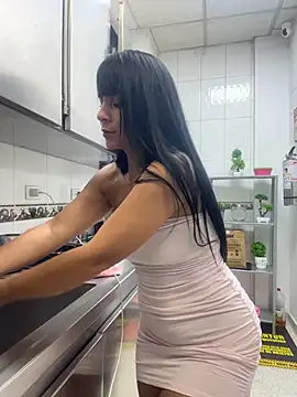 LuxeBrunetteXXX - FUCK MY PUSSY WITH DILDO AT CLEAN WORK🤫