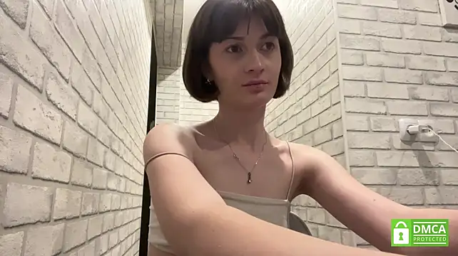 Milisooona - Squeeze my boobs 🤭