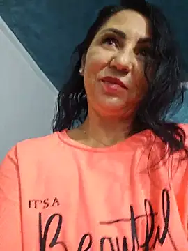 OhhhLauraxx - finger asshole for you🍑💋👅