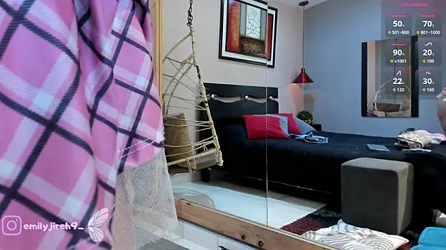 _EmilyJireh_ - Oil On Ass + Hard Spanks🔥
