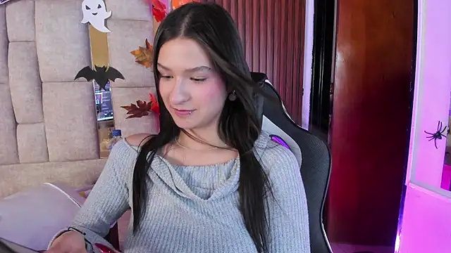 Ashlye_777 - show boobs + spank my ass x5