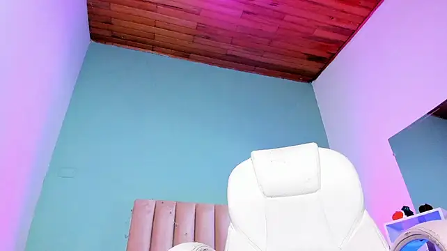 Nahomy-hott - CLOSE UP PUSSY