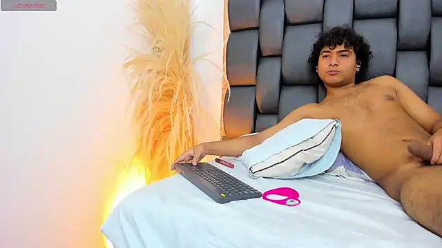 Miriam_milf - Missionary fuck
