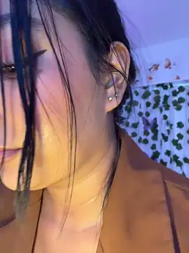 NatashaBrown12 - open pussy