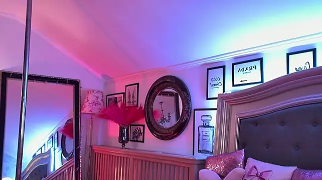 Amber_Luna - Dildo ride