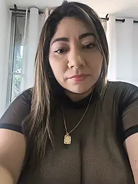 Kendra_fire - Show boobs