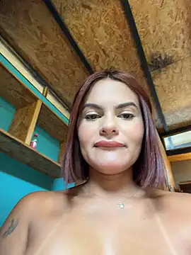 Irina_Velvett - Lick my friend's tits 😌🤭😈