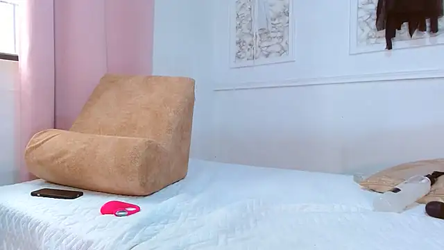 Danella_houston - anal with a machine