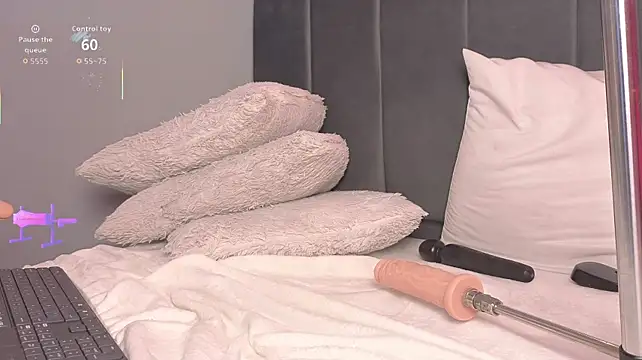 Ninna_curly - IN DOGGY WITH THE MACHINE + OIL IN ASS