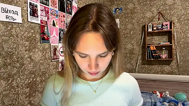 LilliaEhmen - Bite my lips close to you💙