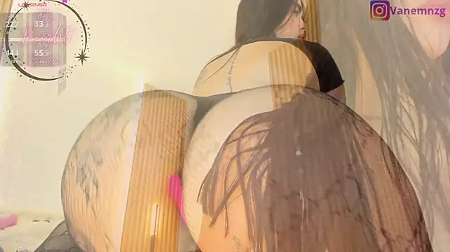 Alyssa_vargas - Flash Boobs
