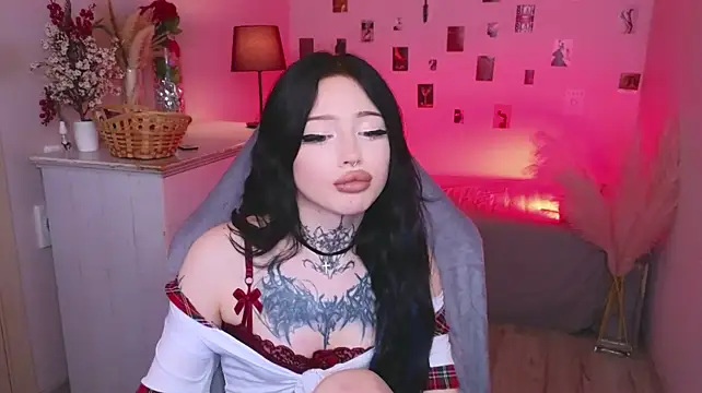 Emma_Kirks