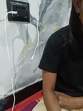 Sexy_Naina7