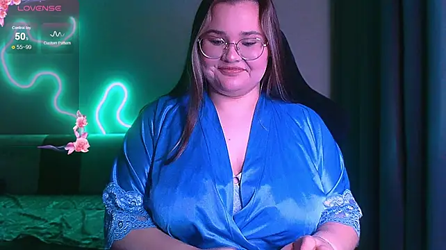 InLoveWithLife26 - control the toy (5 minutes)
