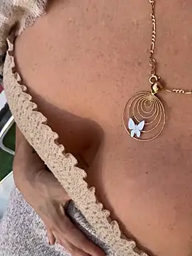 Angelitasexy81 - My nipples want to say 👋 🍈 🍈