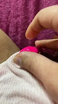 Esmeralda-berrys - Fingers in my pussy 🥵💦🤤
