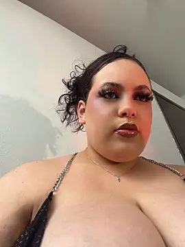 Blair_Curvy - Flowers for me Video horny