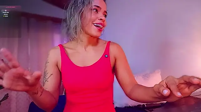 SashaKlein - Come see my creamy pussy up close