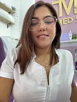Babysaritaa - sucking tits + clapping with one's ass